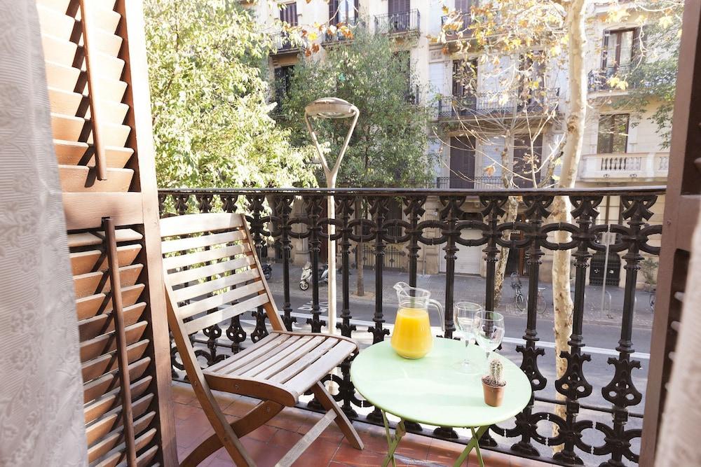 Easy Sleep Gaudi Terrace Lägenhet Barcelona Exteriör bild